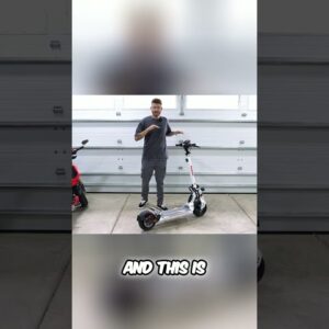 E-scooters can definitely wheelie #escooter #wheelie #electric #clean #fyp #subscribe #ebike #edit